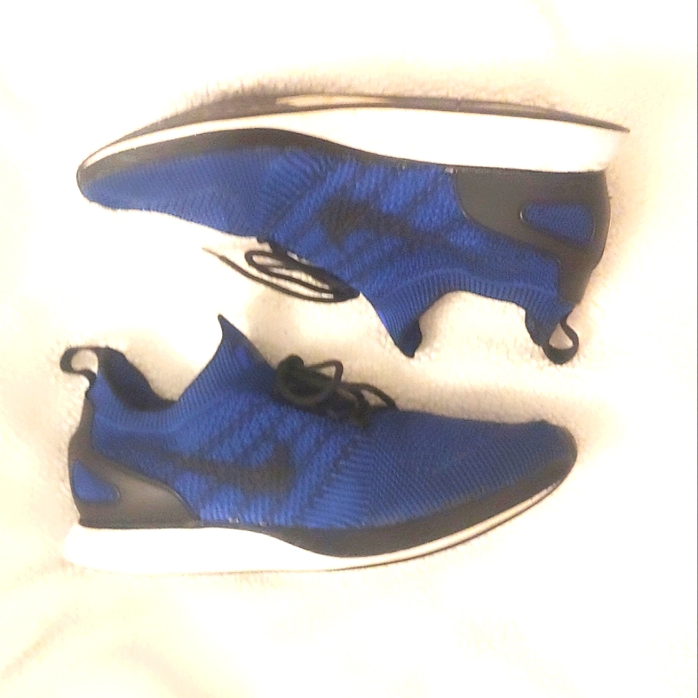 Nike🔹AirZoom Royal Blue Mariah Flyknit Racer - Sz 9
